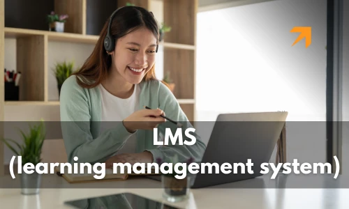 e-learning oraz napis LMS - learning management system